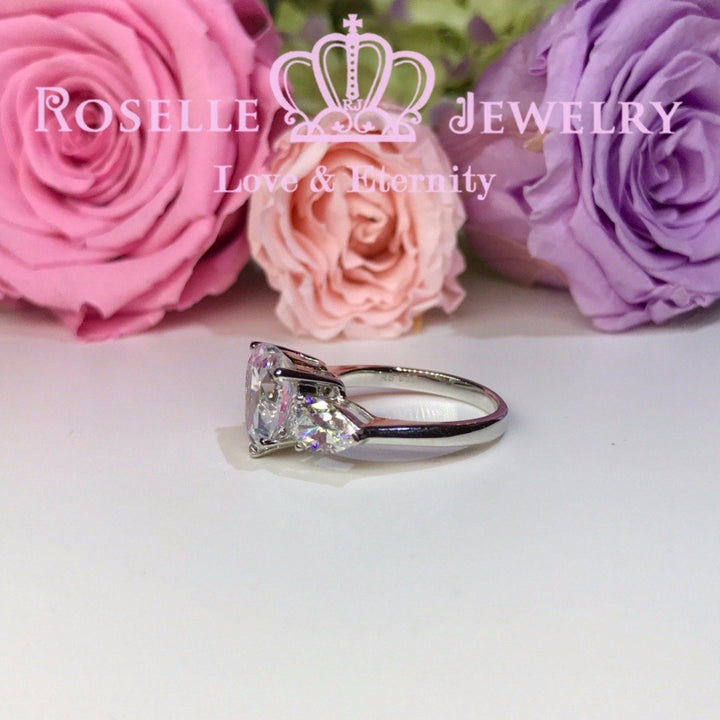 Heart Shape Three Stone Engagement Rings - T19 - Roselle Jewelry